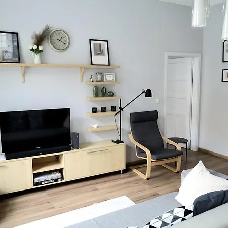 Lejlighed Duna 4 Ppl In Ac In By Nw