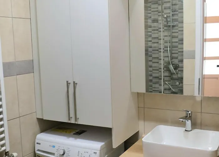 Apartament Duna 4 Ppl In Ac In By Nw Budapesta